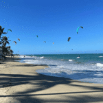 Kite Beach en Cabarete: El paraíso del kitesurf en RD
