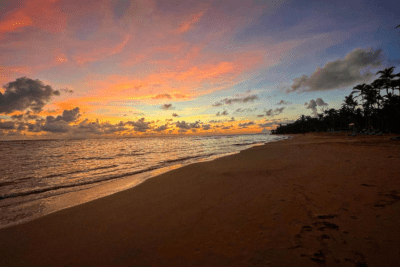 Conociendo Playa Uvero Alto: el paraíso para parejas y deportistas acuáticos en Punta Cana
