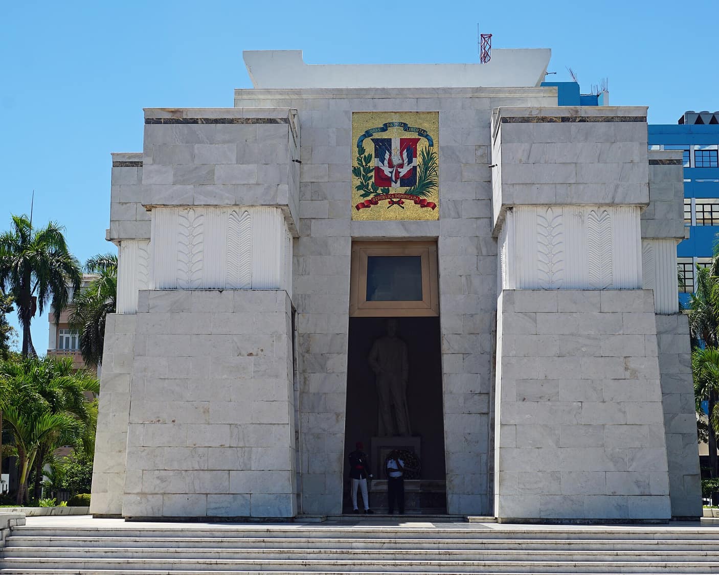 Monumento histórico cerca de la Zona Colonial